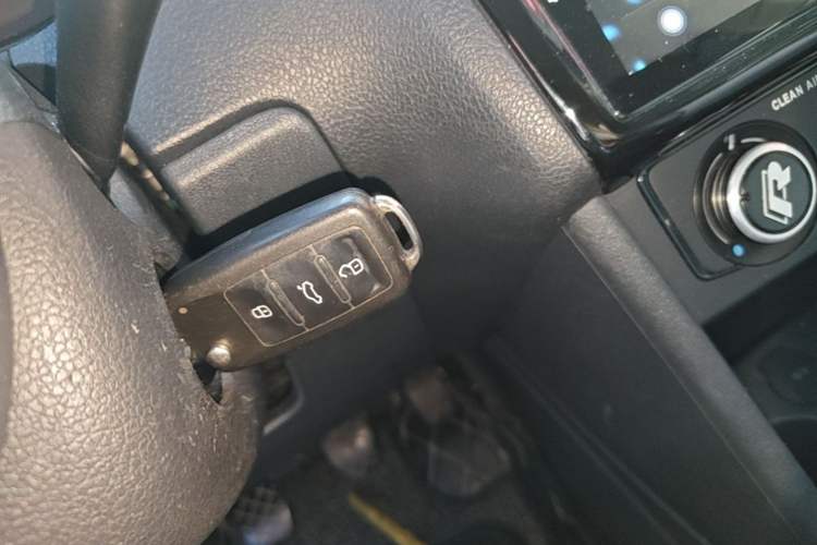 Used Volkswagen Polo 2018 1.5L Manual Drive-Comfort Model Vehicle Key