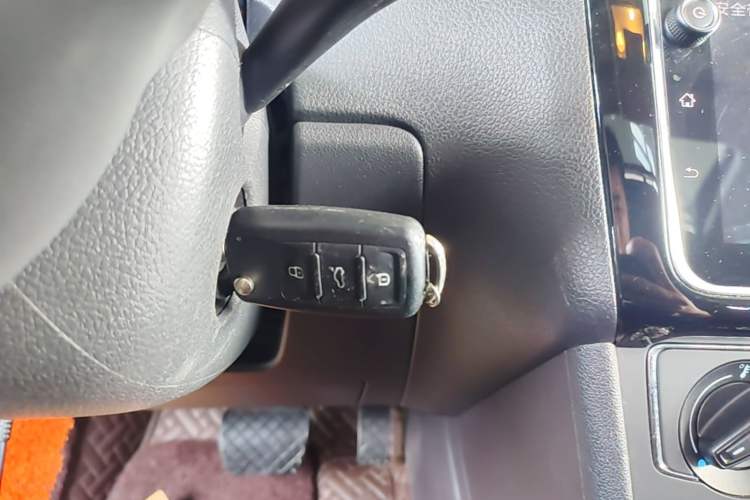 Used Volkswagen Polo 2018 1.5L Automatic Enjoyment Model Vehicle Key