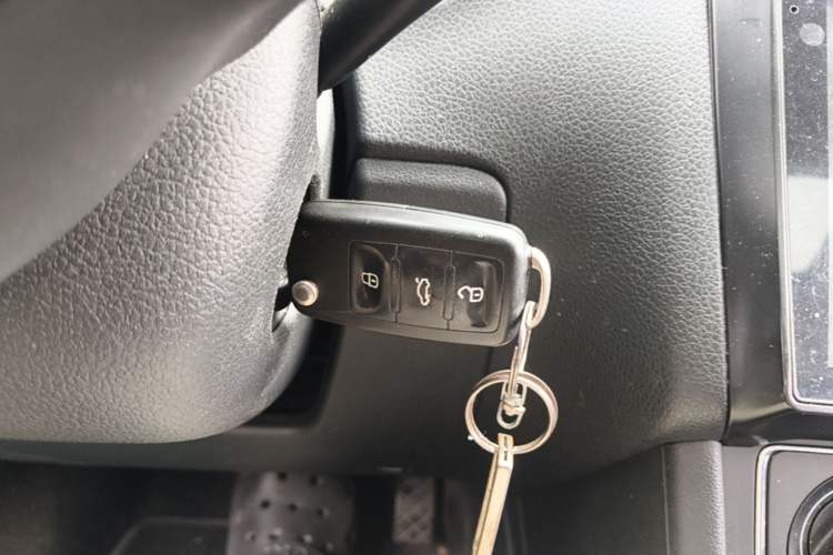 Used Volkswagen Polo 2018 1.5L Automatic Enjoyment Model Vehicle Key