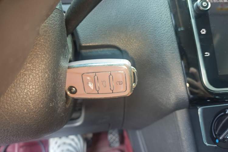 Used Volkswagen Polo 2018 1.5L Automatic Enjoyment Model Vehicle Key