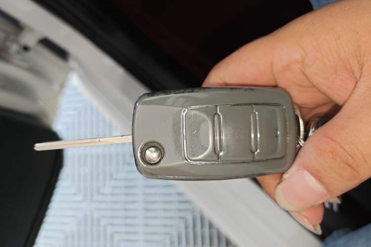 Used Volkswagen Polo 2018 1.5L Automatic Enjoyment Model Vehicle Key