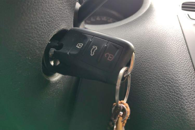 Used Volkswagen Polo 2018 1.5L Manual Drive-Comfort Model Vehicle Key
