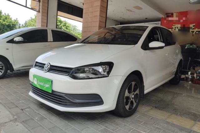 Ojetý Volkswagen Polo 2018 1.5L Manual Drive-Comfort Model