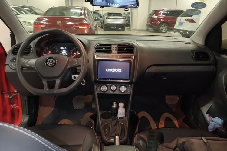Used Volkswagen Polo 2018 1.5L Automatic Advanced Driving Model Center Console