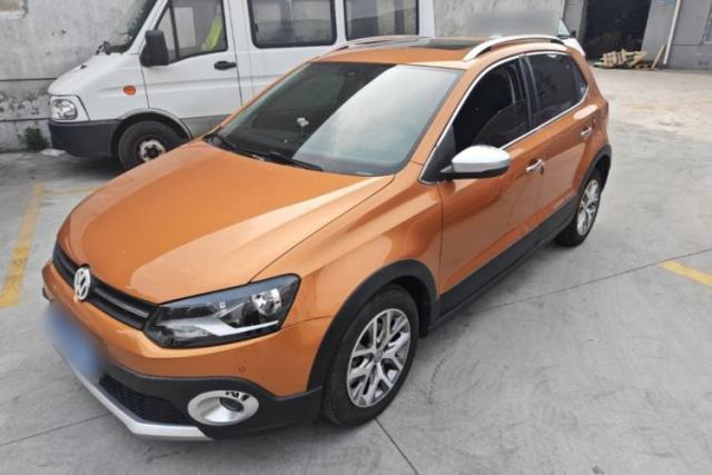 Used Volkswagen Polo 2018 1.5L Cross Polo Automatic