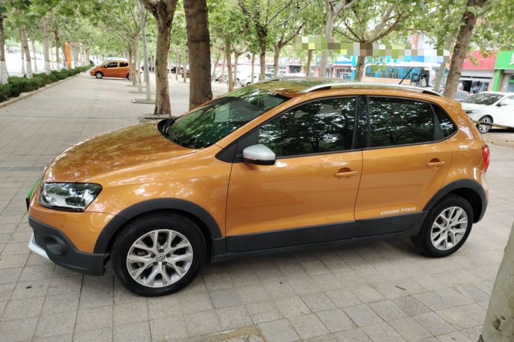 Used Volkswagen Polo 2018 1.5L Cross Polo Automatic Exterior 3
