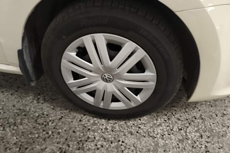 Used Volkswagen Polo 2018 1.5L Automatic Advanced Driving Model Exterior 4
