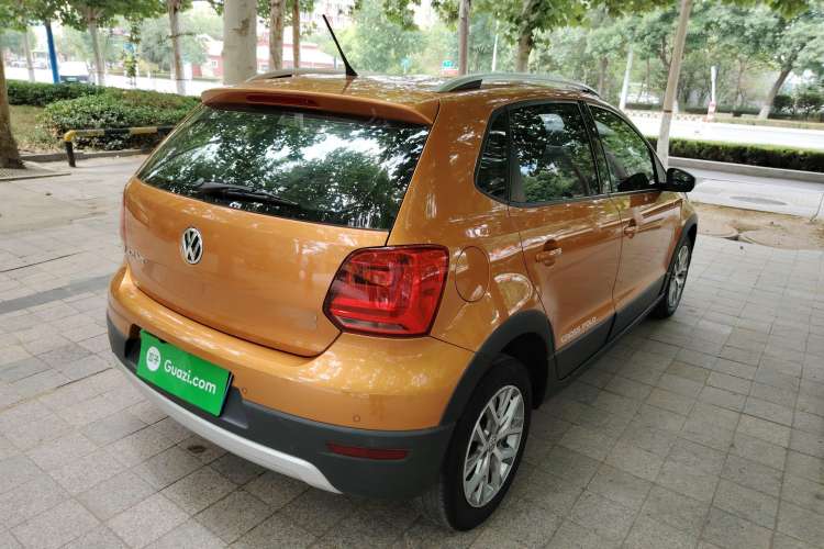 Used Volkswagen Polo 2018 1.5L Cross Polo Automatic Exterior 5