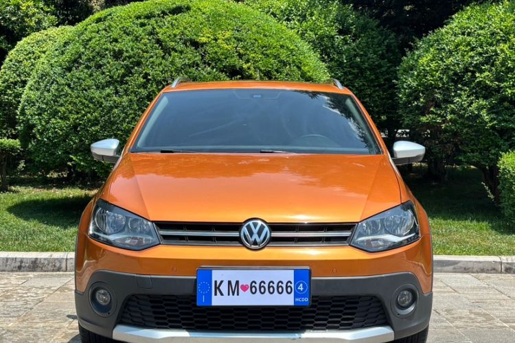 Used Volkswagen Polo 2018 1.5L Cross Polo Automatic Exterior 8