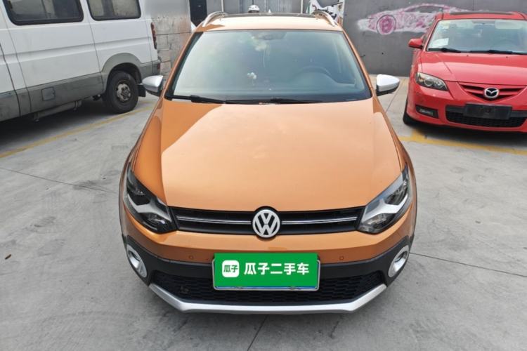 Used Volkswagen Polo 2018 1.5L Cross Polo Automatic Front