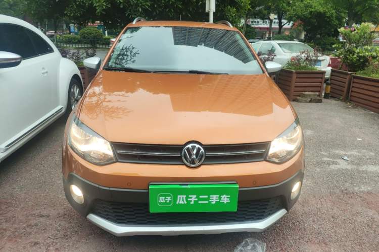 Used Volkswagen Polo 2018 1.5L Cross Polo Automatic Front