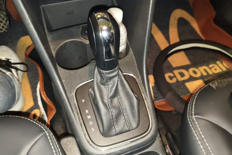 Used Volkswagen Polo 2018 1.5L Automatic Advanced Driving Model Gear Lever