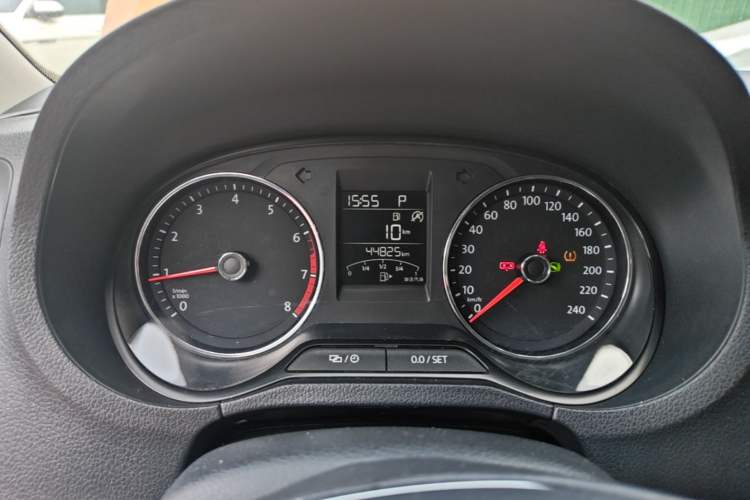 Used Volkswagen Polo 2018 1.5L Cross Polo Automatic Instrument Cluster