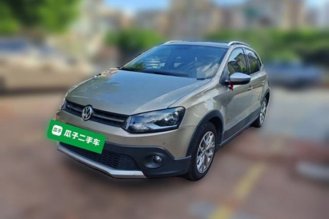 Ojetý Volkswagen Polo 2018 1.5L Cross Polo Automatic