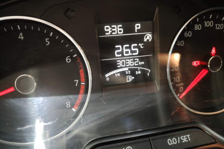 Used Volkswagen Polo 2018 1.5L Cross Polo Automatic Odometer Close Up