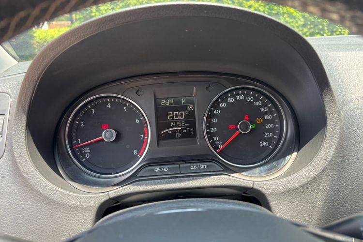Used Volkswagen Polo 2018 1.5L Cross Polo Automatic Odometer Close Up