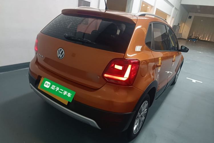 Used Volkswagen Polo 2018 1.5L Cross Polo Automatic Rear Right 45 Deg