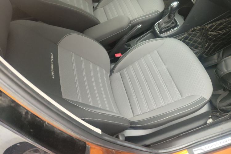 Used Volkswagen Polo 2018 1.5L Cross Polo Automatic Right Front Seat