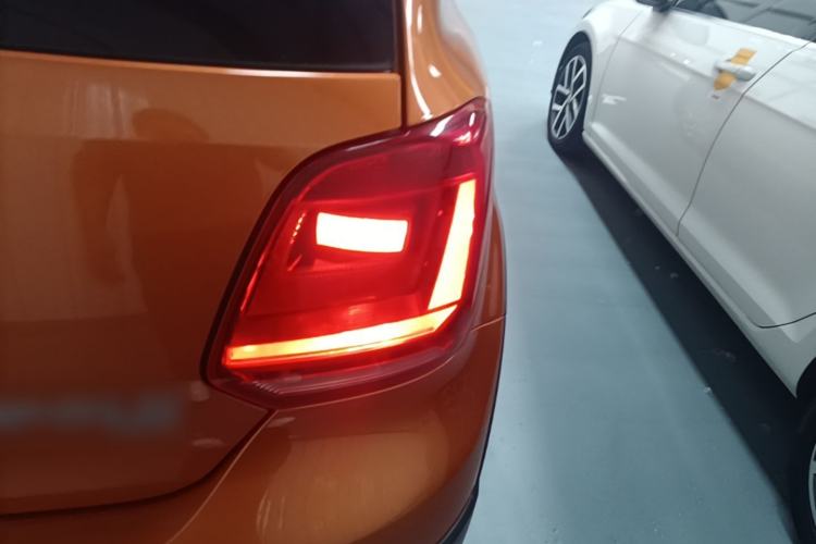 Used Volkswagen Polo 2018 1.5L Cross Polo Automatic Right Rear Taillight