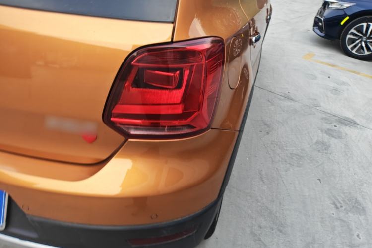 Used Volkswagen Polo 2018 1.5L Cross Polo Automatic Right Rear Taillight