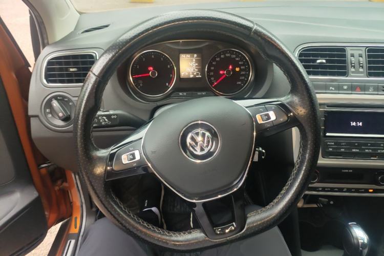 Used Volkswagen Polo 2018 1.5L Cross Polo Automatic Steering Wheel