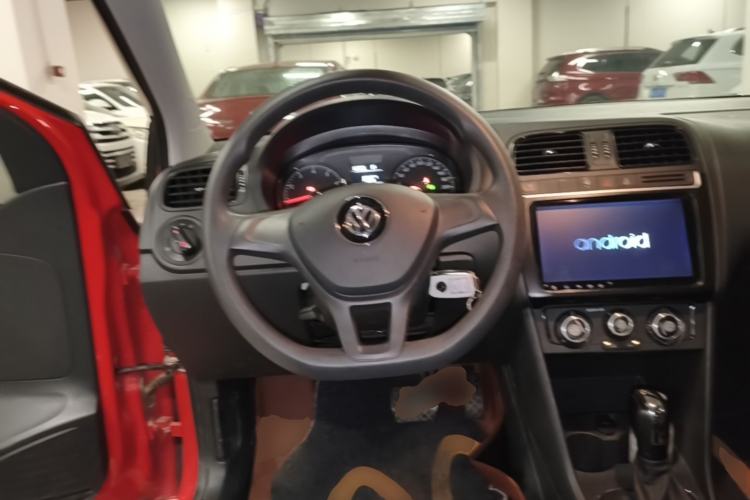 Used Volkswagen Polo 2018 1.5L Automatic Advanced Driving Model Steering Wheel