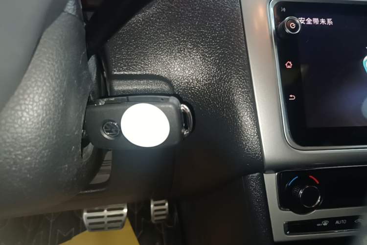 Used Volkswagen Polo 2018 1.5L Cross Polo Automatic Vehicle Key