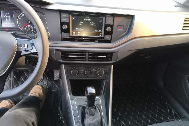 Used Volkswagen Polo 2019 Plus 1.5L Automatic Panoramic Enjoyment Edition Audio And AC Panel