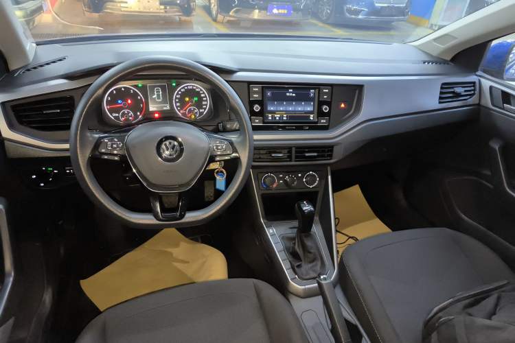 Used Volkswagen Polo 2019 Plus 1.5L Automatic Panoramic Enjoyment Edition Audio And AC Panel