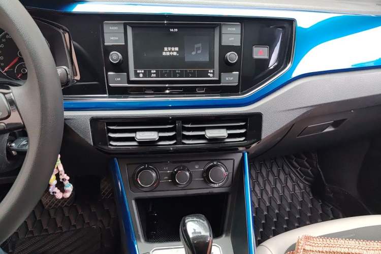 Used Volkswagen Polo 2019 Plus 1.5L Automatic Colorful Technology Edition Audio And AC Panel