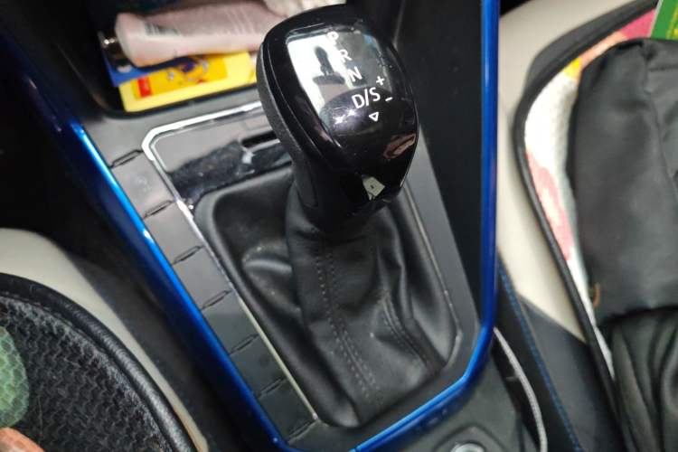 Used Volkswagen Polo 2019 Plus 1.5L Automatic Colorful Technology Edition Gear Lever