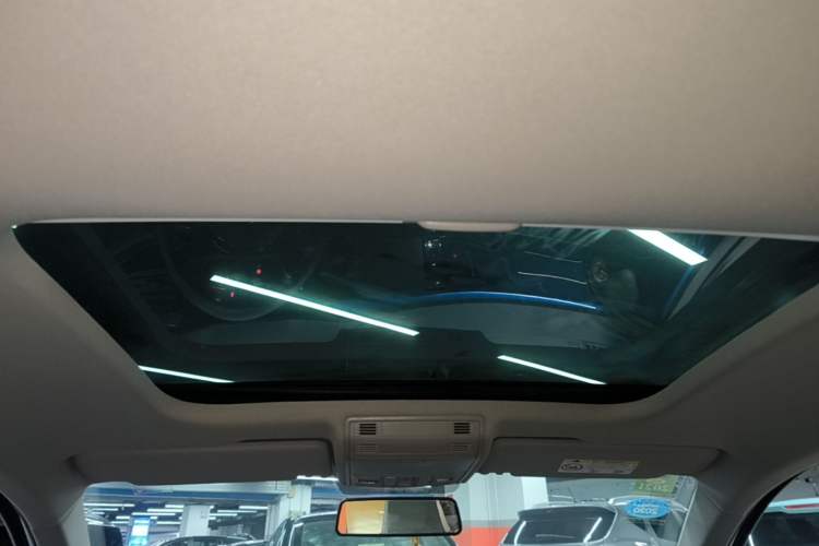 Used Volkswagen Polo 2019 Plus 1.5L Automatic Colorful Technology Edition Headliner