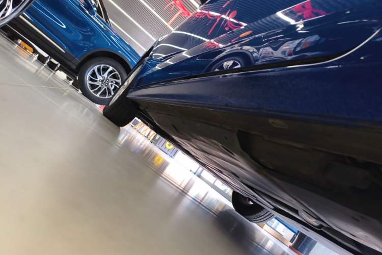 Used Volkswagen Polo 2019 Plus 1.5L Automatic Colorful Technology Edition Left Side Sill