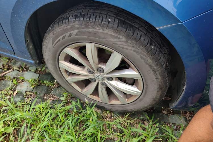 Used Volkswagen Polo 2019 Plus 1.5L Automatic Colorful Technology Edition Right Front Wheel Hub