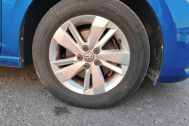 Used Volkswagen Polo 2019 Plus 1.5L Automatic Panoramic Enjoyment Edition Right Front Wheel Hub