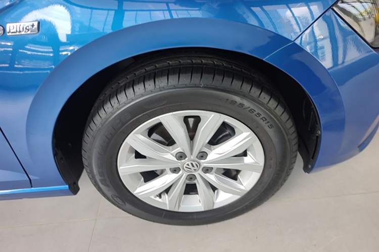 Used Volkswagen Polo 2019 Plus 1.5L Automatic Colorful Technology Edition Right Rear Wheel Hub