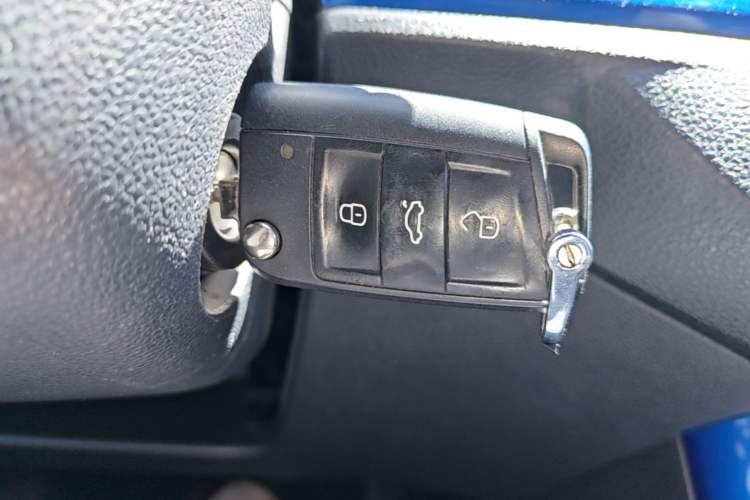 Used Volkswagen Polo 2019 Plus 1.5L Automatic Colorful Technology Edition Vehicle Key