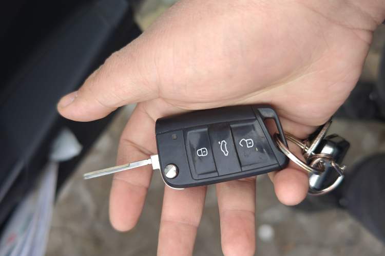 Used Volkswagen Polo 2019 Plus 1.5L Automatic Colorful Technology Edition Vehicle Key