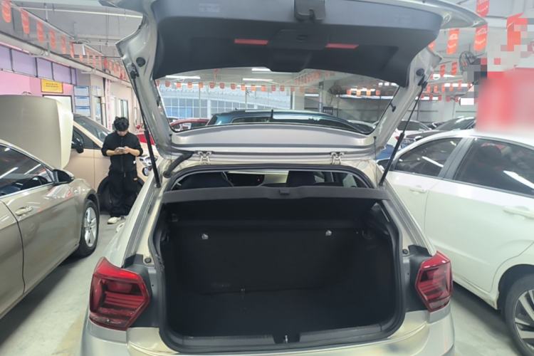 Used Volkswagen Polo 2019 Plus 1.5L Automatic Colorful Technology Edition Trunk