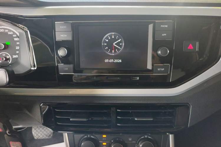 Used Volkswagen Polo 2019 Plus 1.5L Automatic Colorful Technology Edition Audio And AC Panel