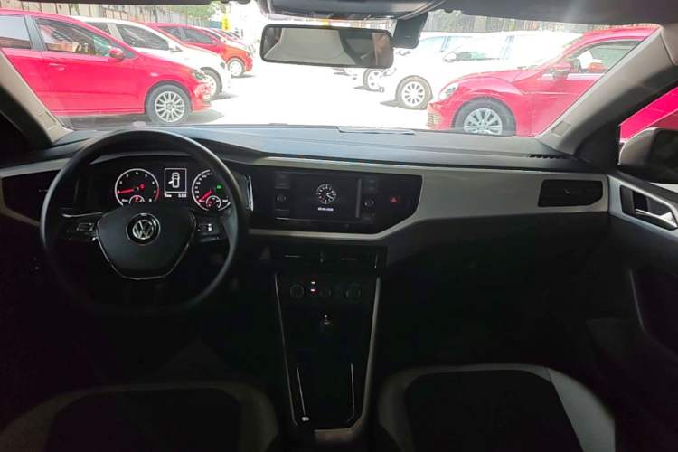 Used Volkswagen Polo 2019 Plus 1.5L Automatic Colorful Technology Edition Center Console