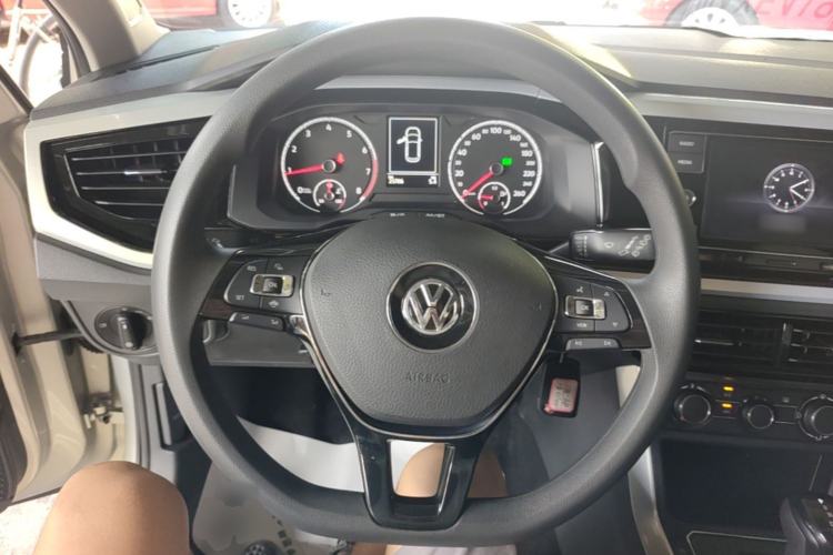 Used Volkswagen Polo 2019 Plus 1.5L Automatic Colorful Technology Edition Steering Wheel