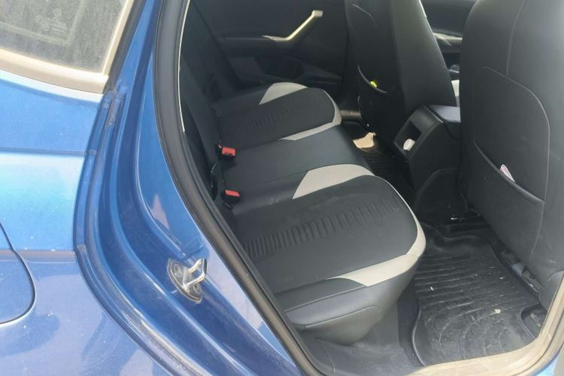 Used Volkswagen Polo 2019 Plus 1.5L Automatic Colorful Technology Edition Left Rear Seat