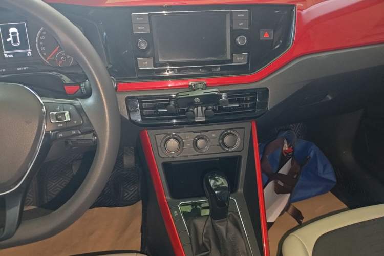 Used Volkswagen Polo 2019 Plus 1.5L Automatic Colorful Technology Edition Audio And AC Panel