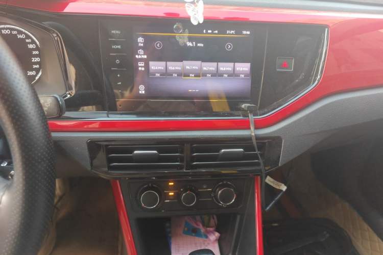 Used Volkswagen Polo 2019 Plus 1.5L Automatic Colorful Technology Edition Audio And AC Panel
