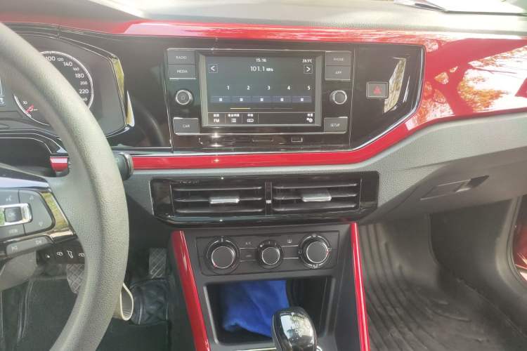 Used Volkswagen Polo 2019 Plus 1.5L Automatic Colorful Technology Edition Audio And AC Panel
