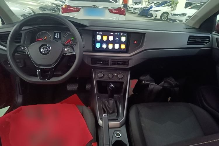 Used Volkswagen Polo 2019 Plus 1.5L Automatic Panoramic Enjoyment Edition Center Console