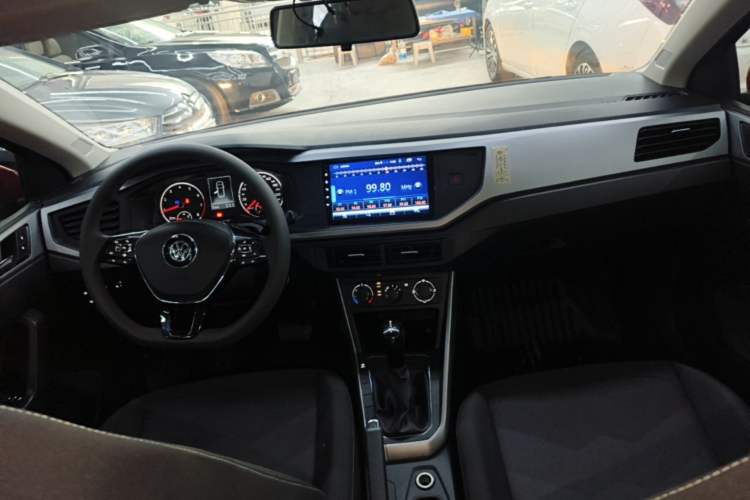 Used Volkswagen Polo 2019 Plus 1.5L Automatic Panoramic Enjoyment Edition Center Console
