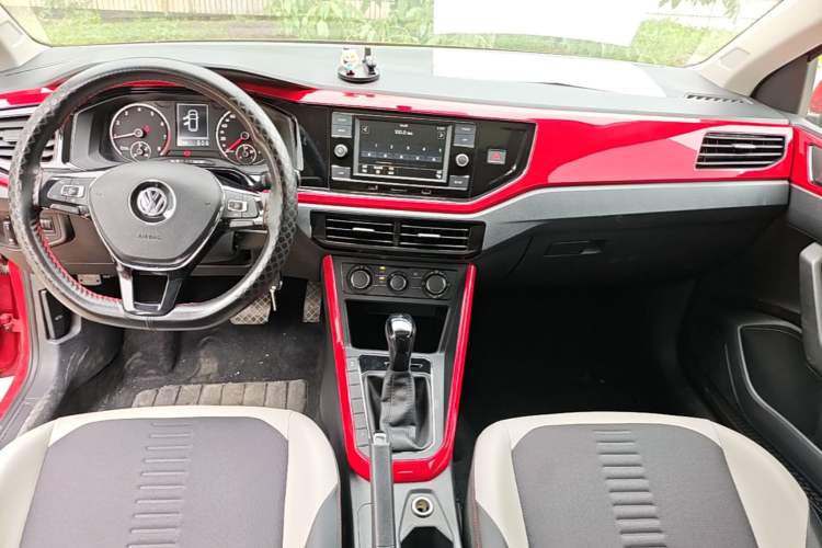 Used Volkswagen Polo 2019 Plus 1.5L Automatic Colorful Technology Edition Center Console