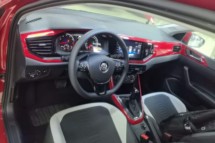 Used Volkswagen Polo 2019 Plus 1.5L Automatic Colorful Technology Edition Center Console